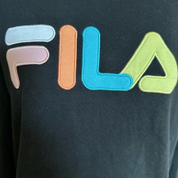 Fila Black sweatshirt With Multicolor Letters. Size Medium - Picture 3 of 7